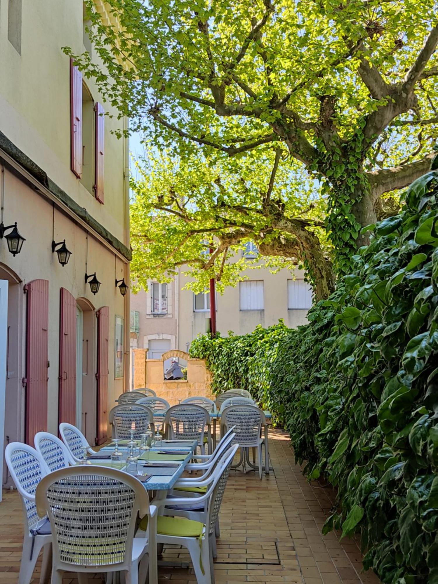 Logis Hotel Des Voyageurs Restaurant La Bonne Tabl'Hay Livron-sur-Drome Exterior photo